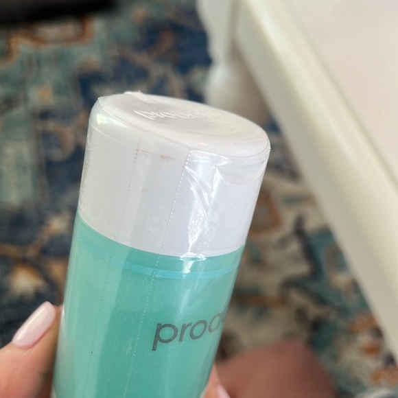 New - Proactiv Revitalizing Toner - Picture 2 of 6
